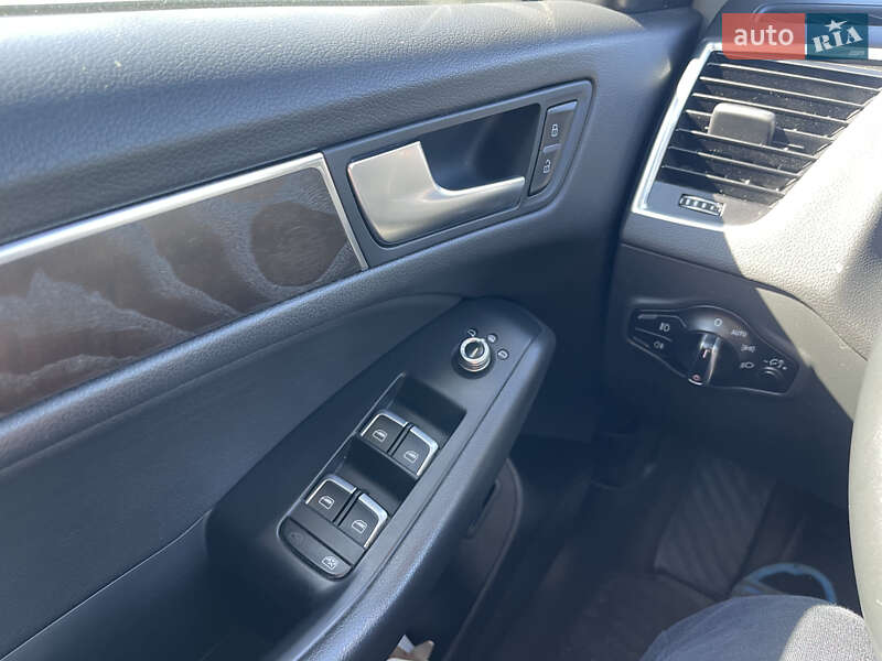 Внедорожник / Кроссовер Audi Q5 2017 в Луцке
