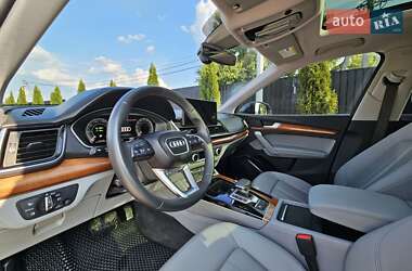 Внедорожник / Кроссовер Audi Q5 2021 в 