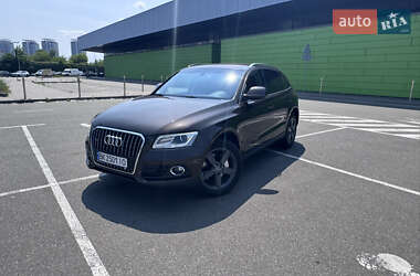 Позашляховик / Кросовер Audi Q5 2013 в 