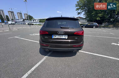 Позашляховик / Кросовер Audi Q5 2013 в 