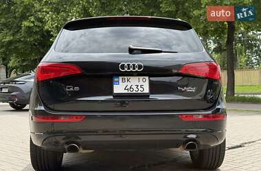Внедорожник / Кроссовер Audi Q5 2012 в 