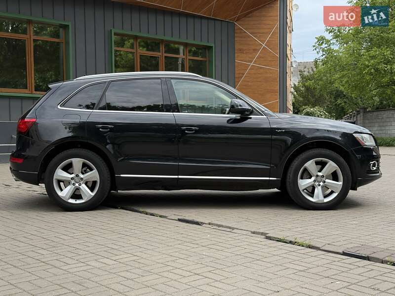 Внедорожник / Кроссовер Audi Q5 2012 в Ровно