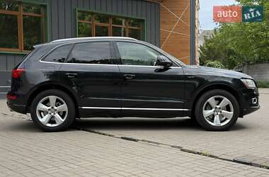 Внедорожник / Кроссовер Audi Q5 2012 в 