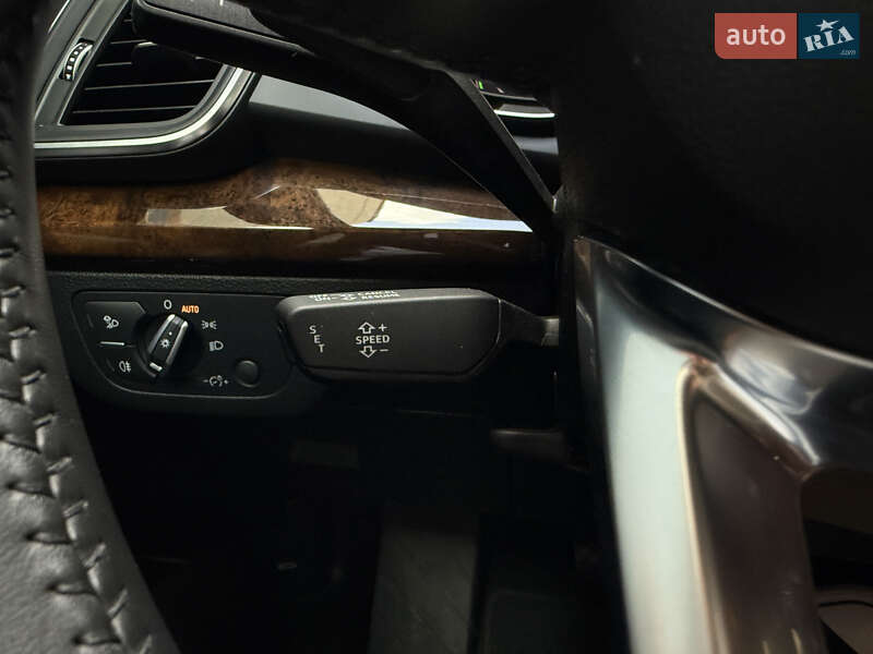 Позашляховик / Кросовер Audi Q5 2020 в Рівному