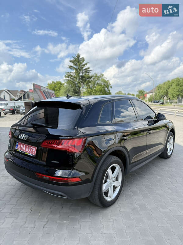 Внедорожник / Кроссовер Audi Q5 2019 в Луцке