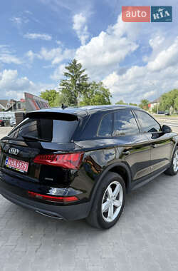 Внедорожник / Кроссовер Audi Q5 2019 в 