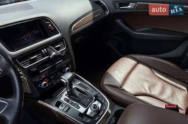Внедорожник / Кроссовер Audi Q5 2015 в 