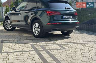 Внедорожник / Кроссовер Audi Q5 2019 в 