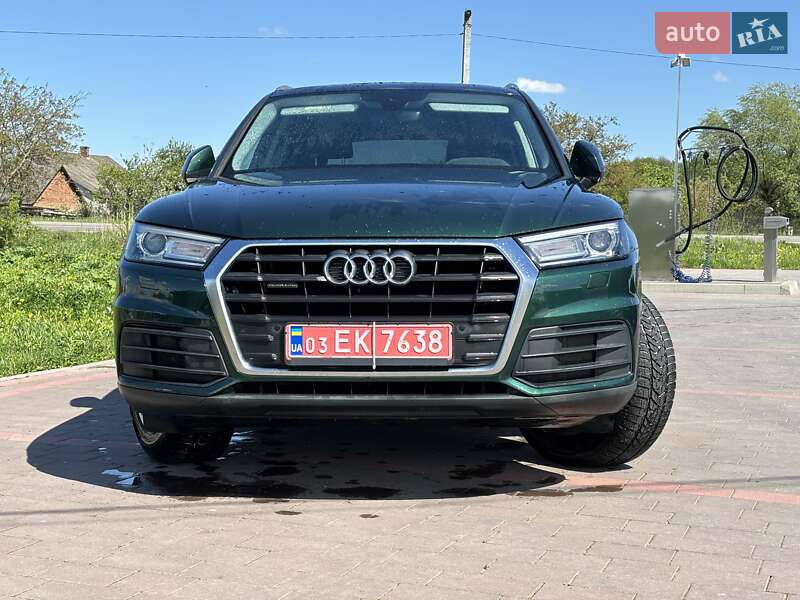 Внедорожник / Кроссовер Audi Q5 2019 в Львове