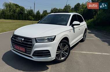 Внедорожник / Кроссовер Audi Q5 2018 в Киеве