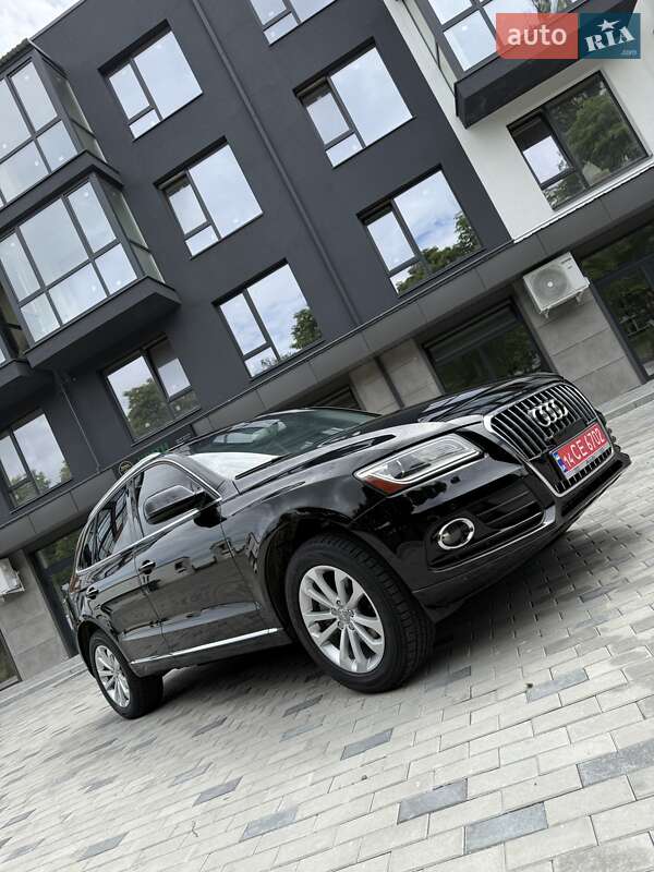 Позашляховик / Кросовер Audi Q5 2015 в Костопілі