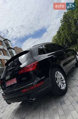 Внедорожник / Кроссовер Audi Q5 2015 в 