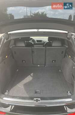 Внедорожник / Кроссовер Audi Q5 2015 в 