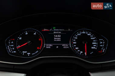 Внедорожник / Кроссовер Audi Q5 2021 в 