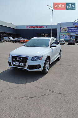 Внедорожник / Кроссовер Audi Q5 2011 в 
