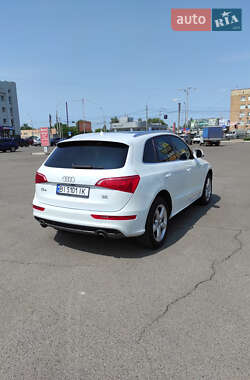 Внедорожник / Кроссовер Audi Q5 2011 в 