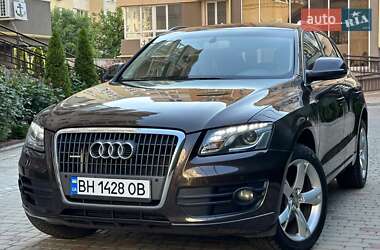 Внедорожник / Кроссовер Audi Q5 2012 в 