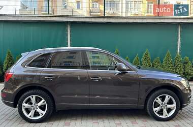 Внедорожник / Кроссовер Audi Q5 2012 в 