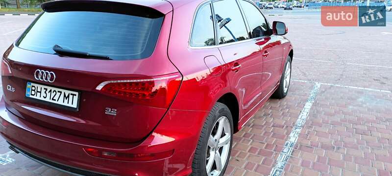 Внедорожник / Кроссовер Audi Q5 2009 в Одессе