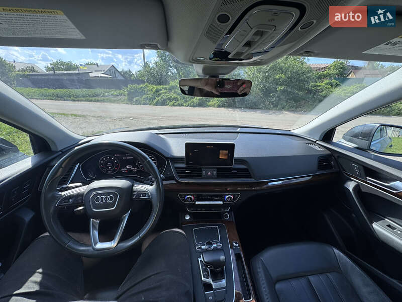 Внедорожник / Кроссовер Audi Q5 2017 в Черкассах