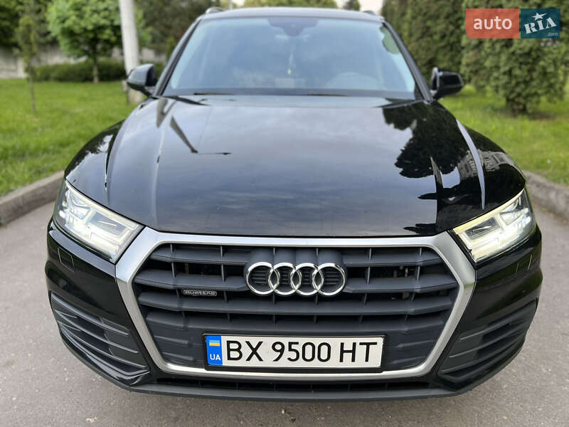 Внедорожник / Кроссовер Audi Q5 2018 в Хмельницком