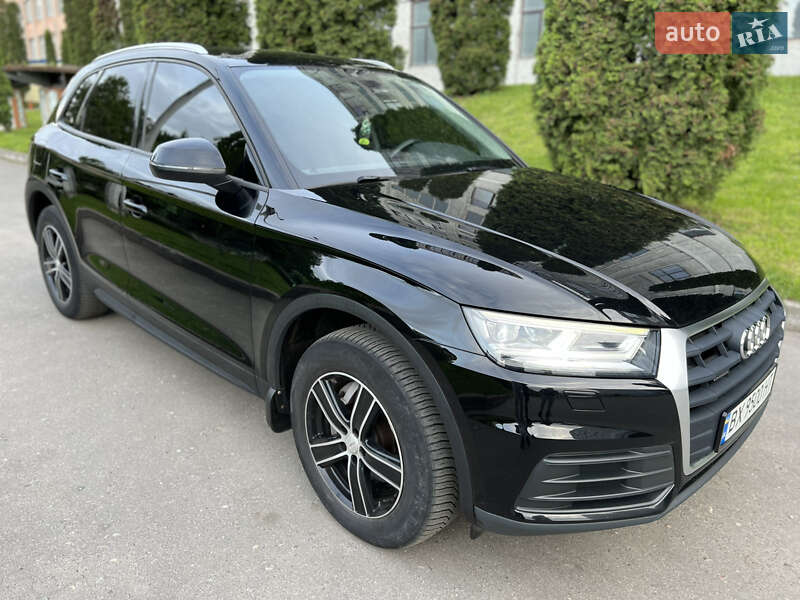Внедорожник / Кроссовер Audi Q5 2018 в Хмельницком