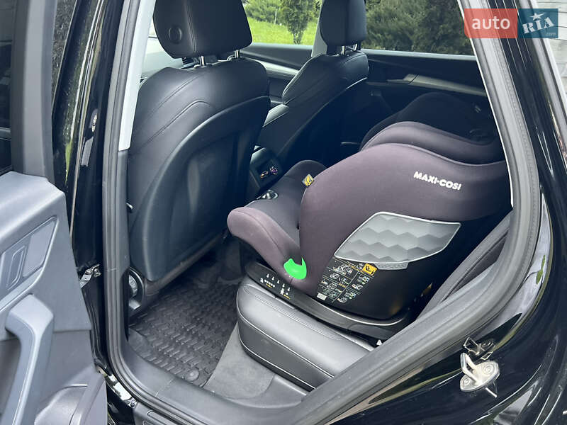 Внедорожник / Кроссовер Audi Q5 2018 в Хмельницком