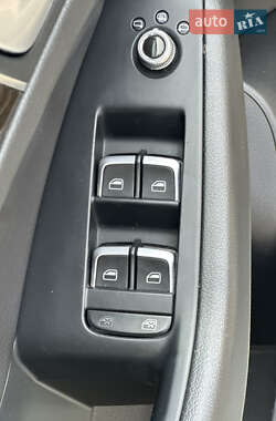 Внедорожник / Кроссовер Audi Q5 2013 в 