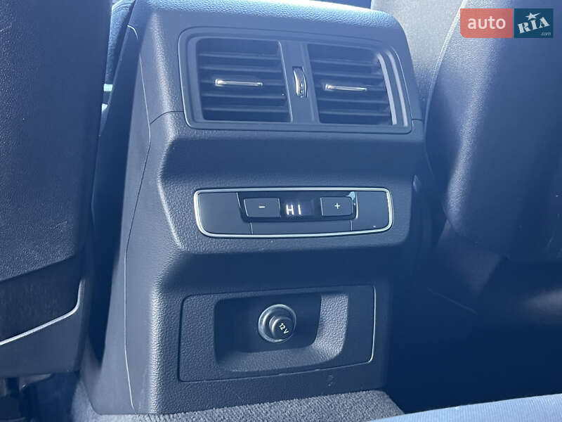 Внедорожник / Кроссовер Audi Q5 2020 в Сваляве