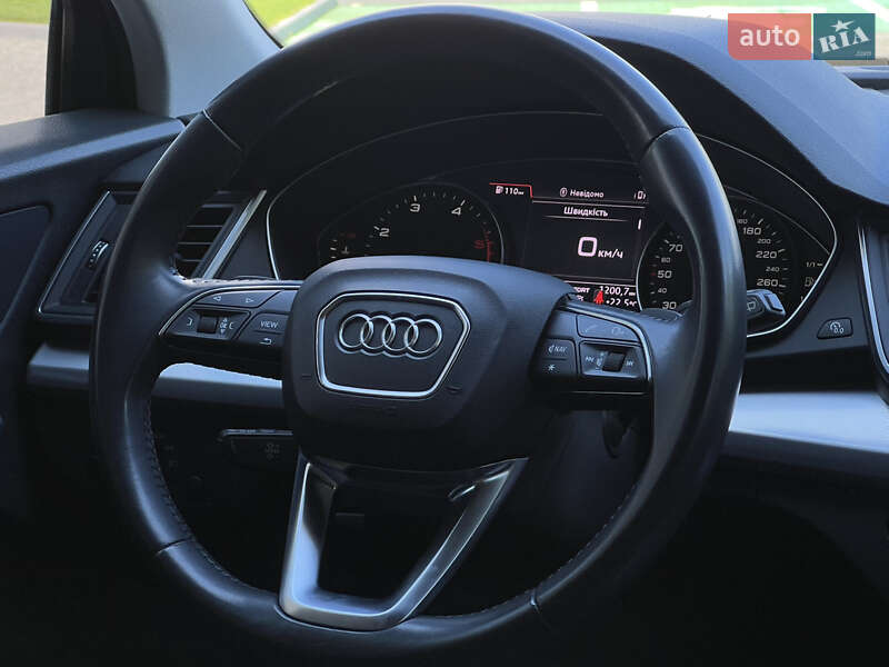 Внедорожник / Кроссовер Audi Q5 2020 в Сваляве