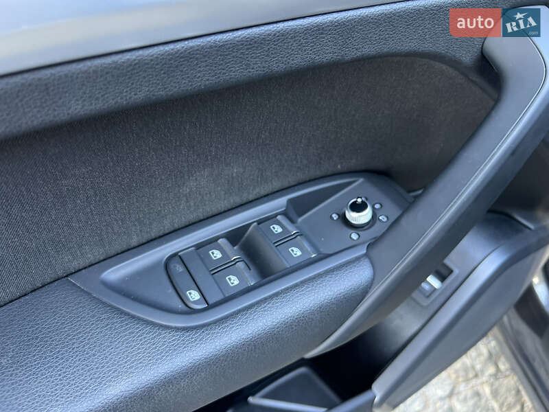 Внедорожник / Кроссовер Audi Q5 2020 в Сваляве