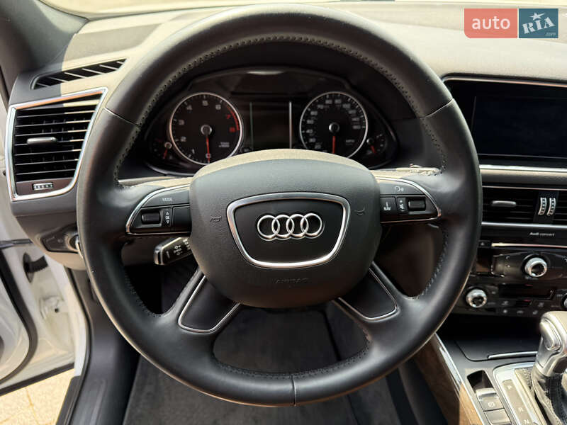 Позашляховик / Кросовер Audi Q5 2014 в Львові