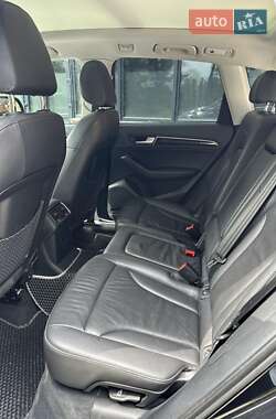 Внедорожник / Кроссовер Audi Q5 2012 в 