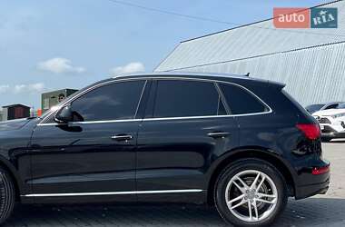 Внедорожник / Кроссовер Audi Q5 2016 в 
