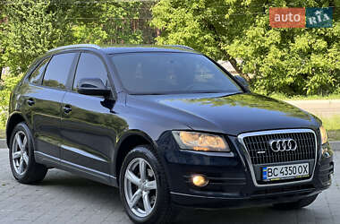 Внедорожник / Кроссовер Audi Q5 2009 в 