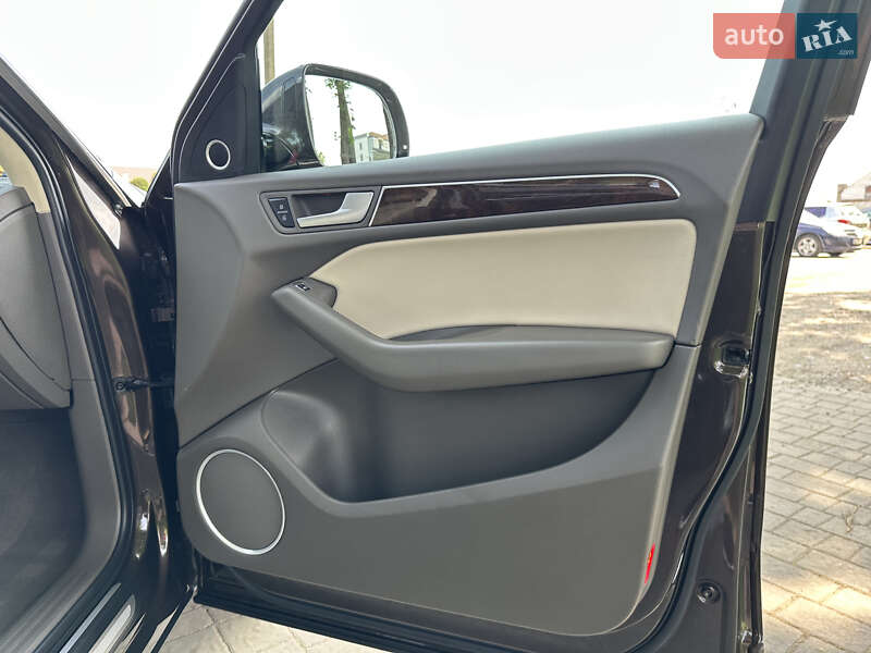 Внедорожник / Кроссовер Audi Q5 2014 в Киеве