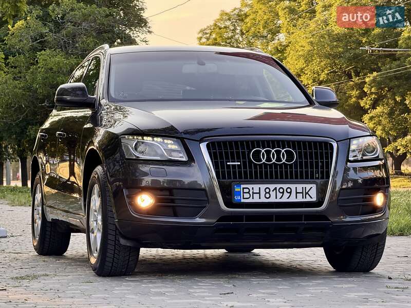 Внедорожник / Кроссовер Audi Q5 2009 в Одессе