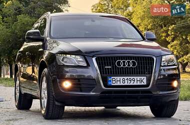 Внедорожник / Кроссовер Audi Q5 2009 в 