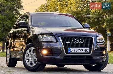Внедорожник / Кроссовер Audi Q5 2009 в 
