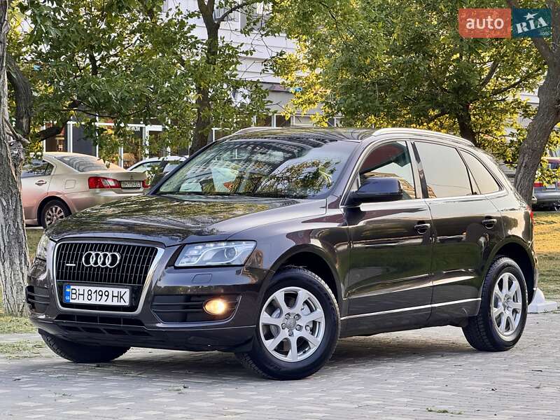 Внедорожник / Кроссовер Audi Q5 2009 в Одессе