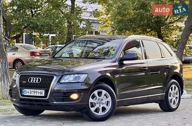 Внедорожник / Кроссовер Audi Q5 2009 в 