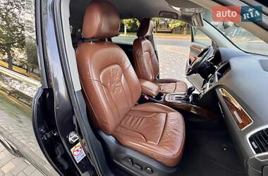 Внедорожник / Кроссовер Audi Q5 2009 в 