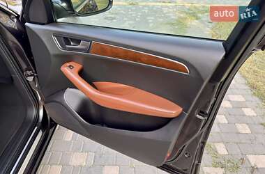 Внедорожник / Кроссовер Audi Q5 2009 в 
