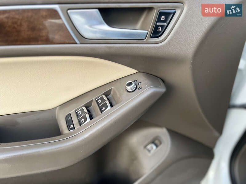 Внедорожник / Кроссовер Audi Q5 2017 в Луцке