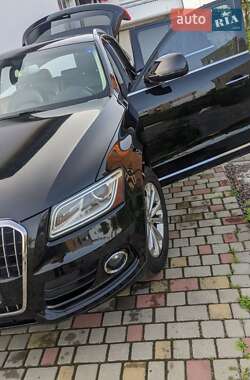 Позашляховик / Кросовер Audi Q5 2014 в 