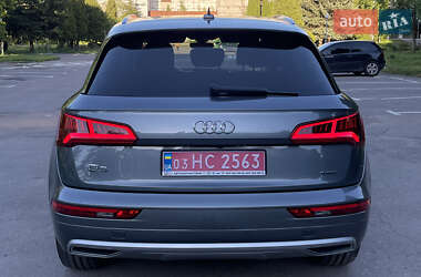 Внедорожник / Кроссовер Audi Q5 2020 в 