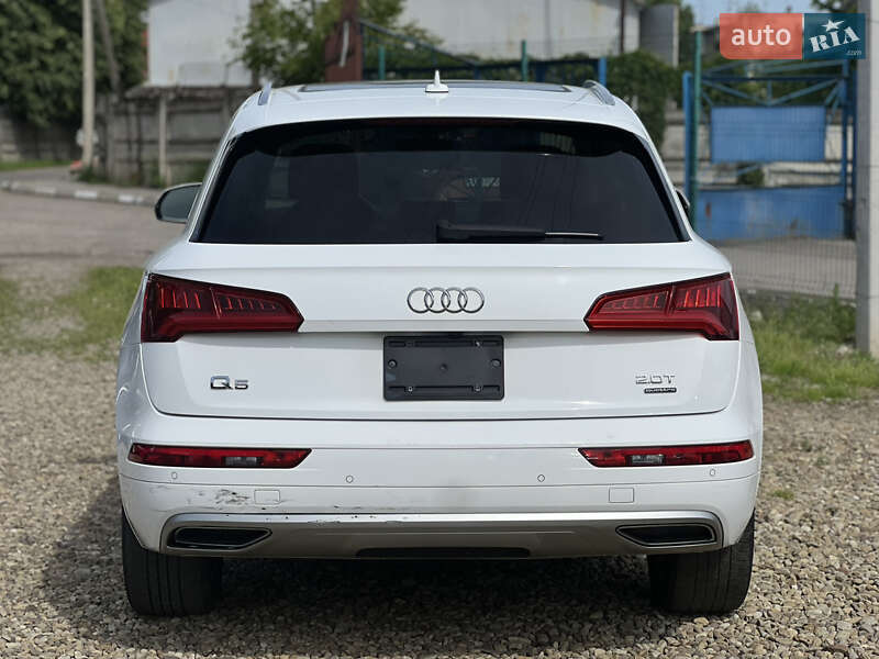 Внедорожник / Кроссовер Audi Q5 2018 в Стрые