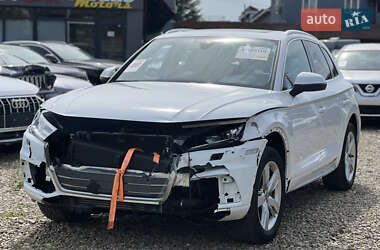 Внедорожник / Кроссовер Audi Q5 2018 в 