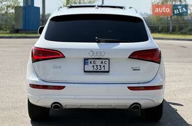 Внедорожник / Кроссовер Audi Q5 2015 в 