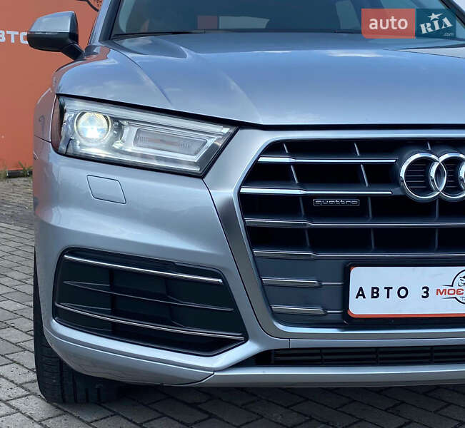 Внедорожник / Кроссовер Audi Q5 2019 в Ровно